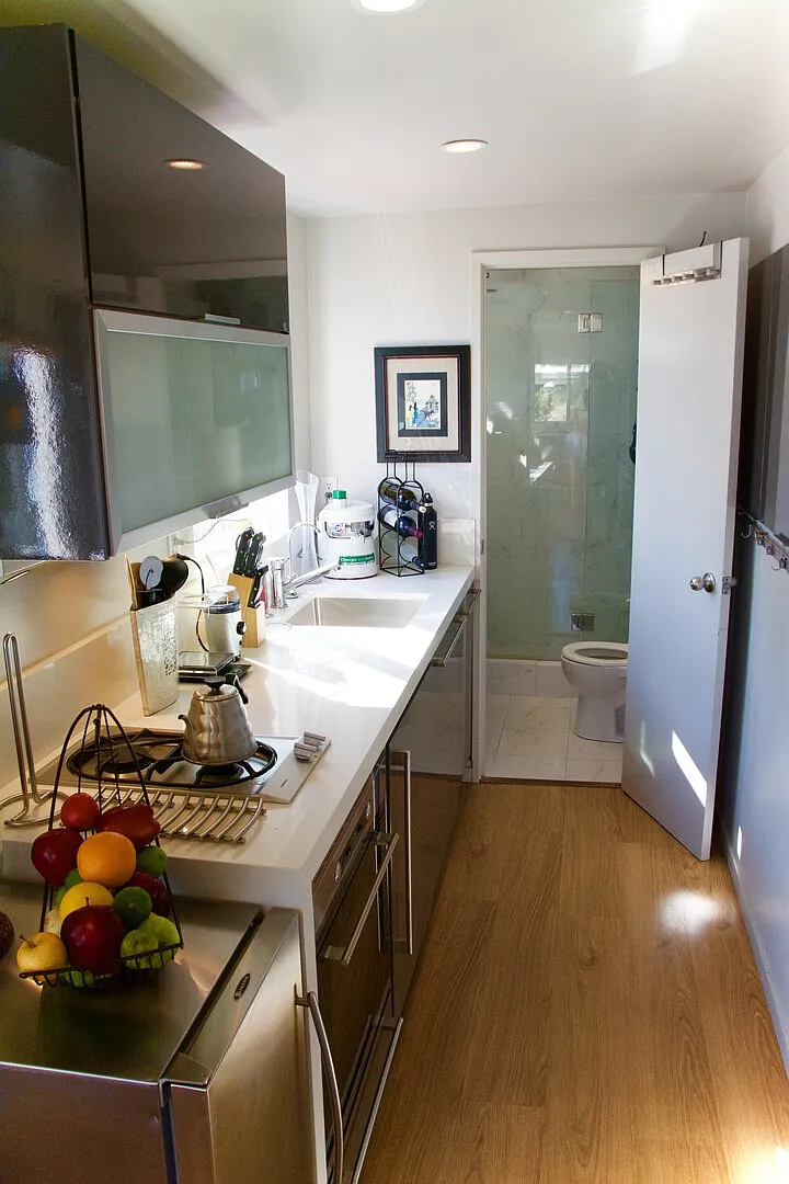 Oceanfront Studio at Cove with Kayaks and Prime Beach Access — Photo 4
