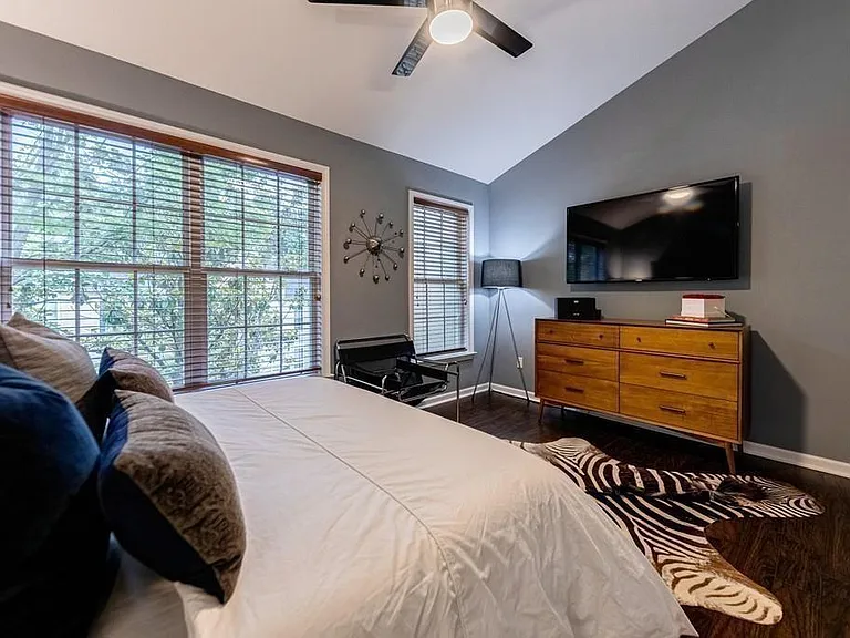 1146 Village Ct SE — Photo 20
