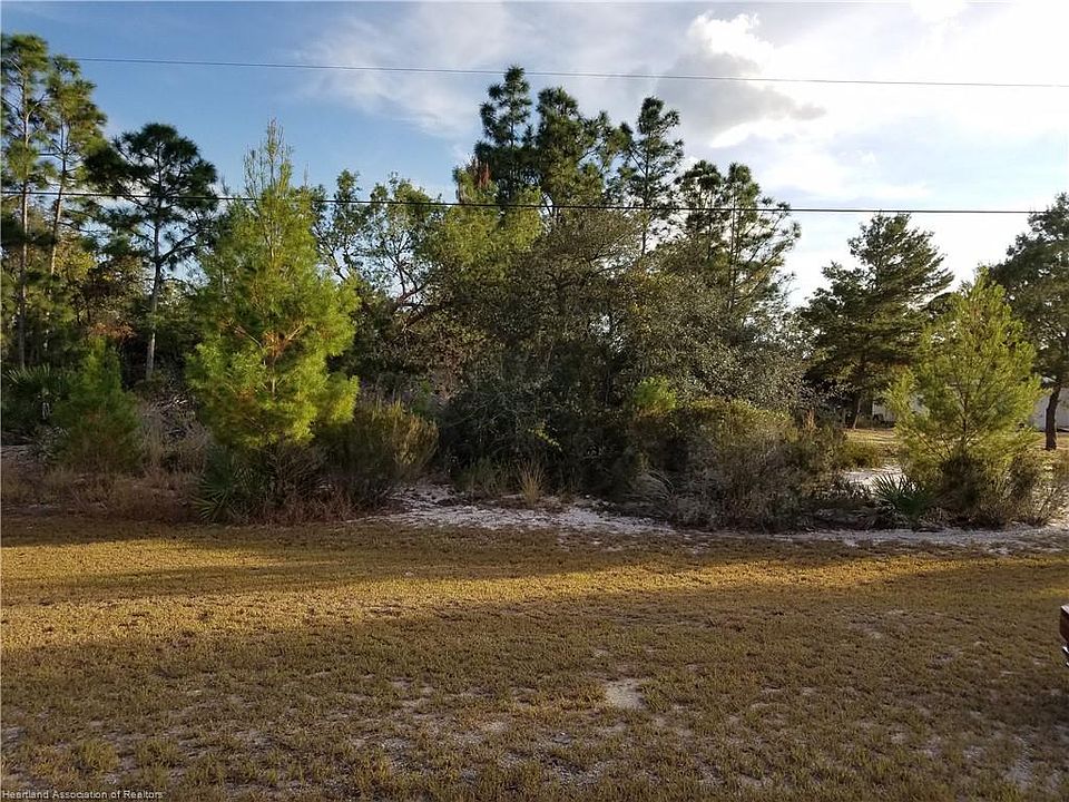 2nd image of 3022 Peachtree Dr