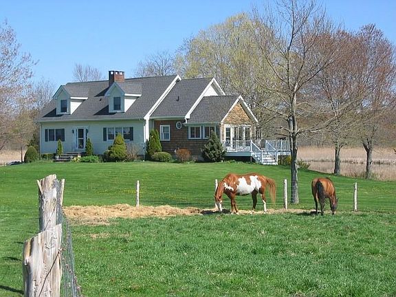 5house,field,horses.jpg