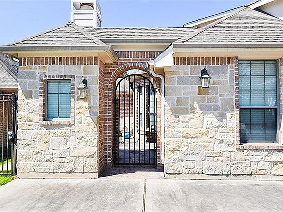 3rd image of 14827 Ashford Springs Ln