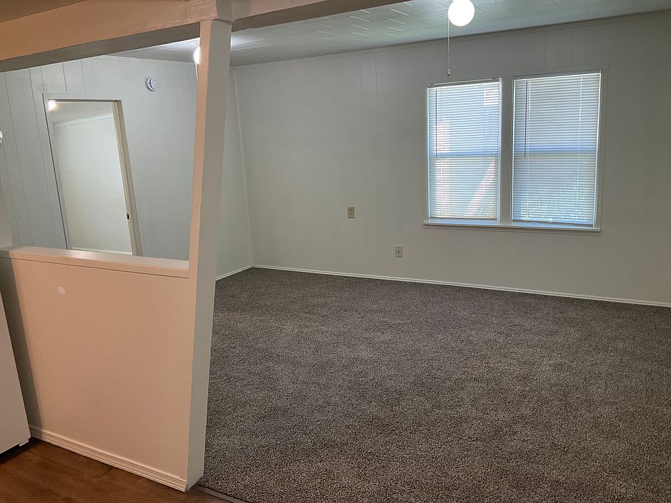 20413living_04232026