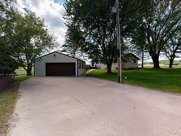2nd image of N22554 Us Highway 53