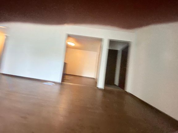 5th image of 3708 Emiline St #119