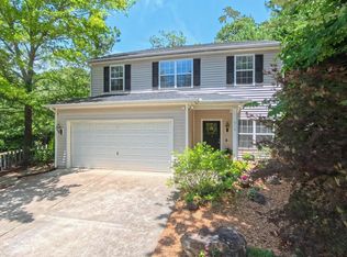916 Woodside Park Ln, Durham, NC 27704