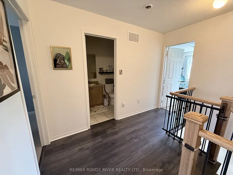 906 Audley Rd N — Photo 36