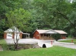 4767 Hildebrand Rd, Glen Rock, PA 17327