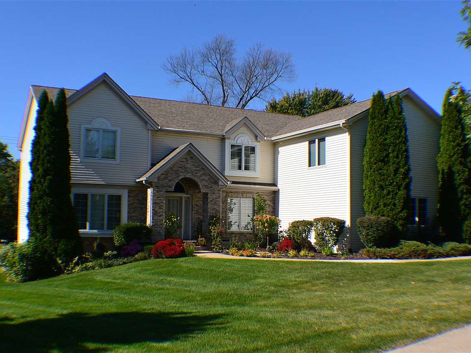 1st image of 5266 Thornberry Dr