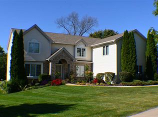 5266 Thornberry Dr, Rockford, IL 61114