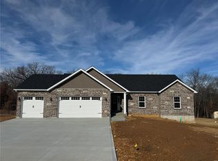 65 Chinkapin Ct, Troy, MO 63379