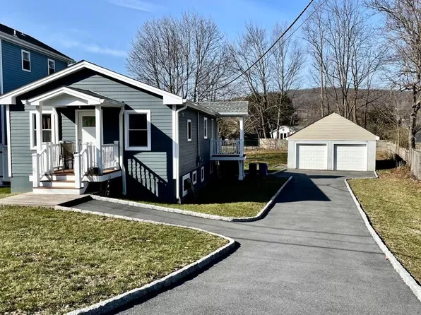 9 Kitchawan Road, Carmel, NY 10512