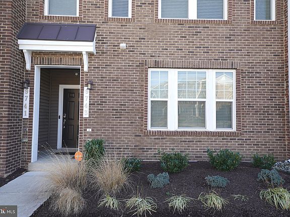 4th image of 9743 Tealbriar Dr #249