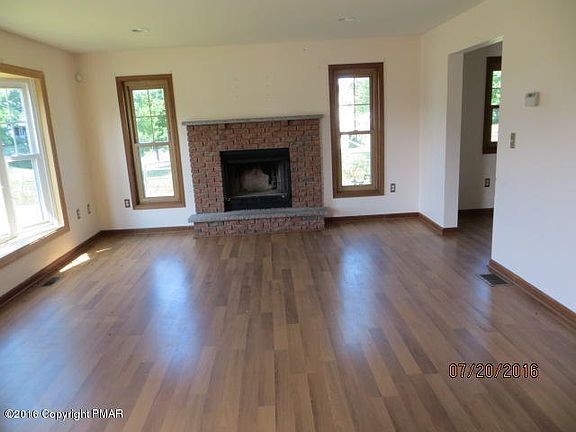 4th image of 251 Northpark Dr W #E