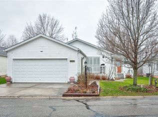 9065 Sandpiper Dr, Streetsboro, OH 44241