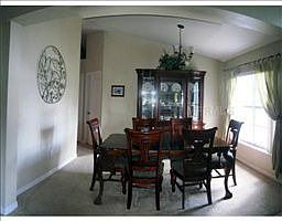 3rd image of 1071 Parnell Ct