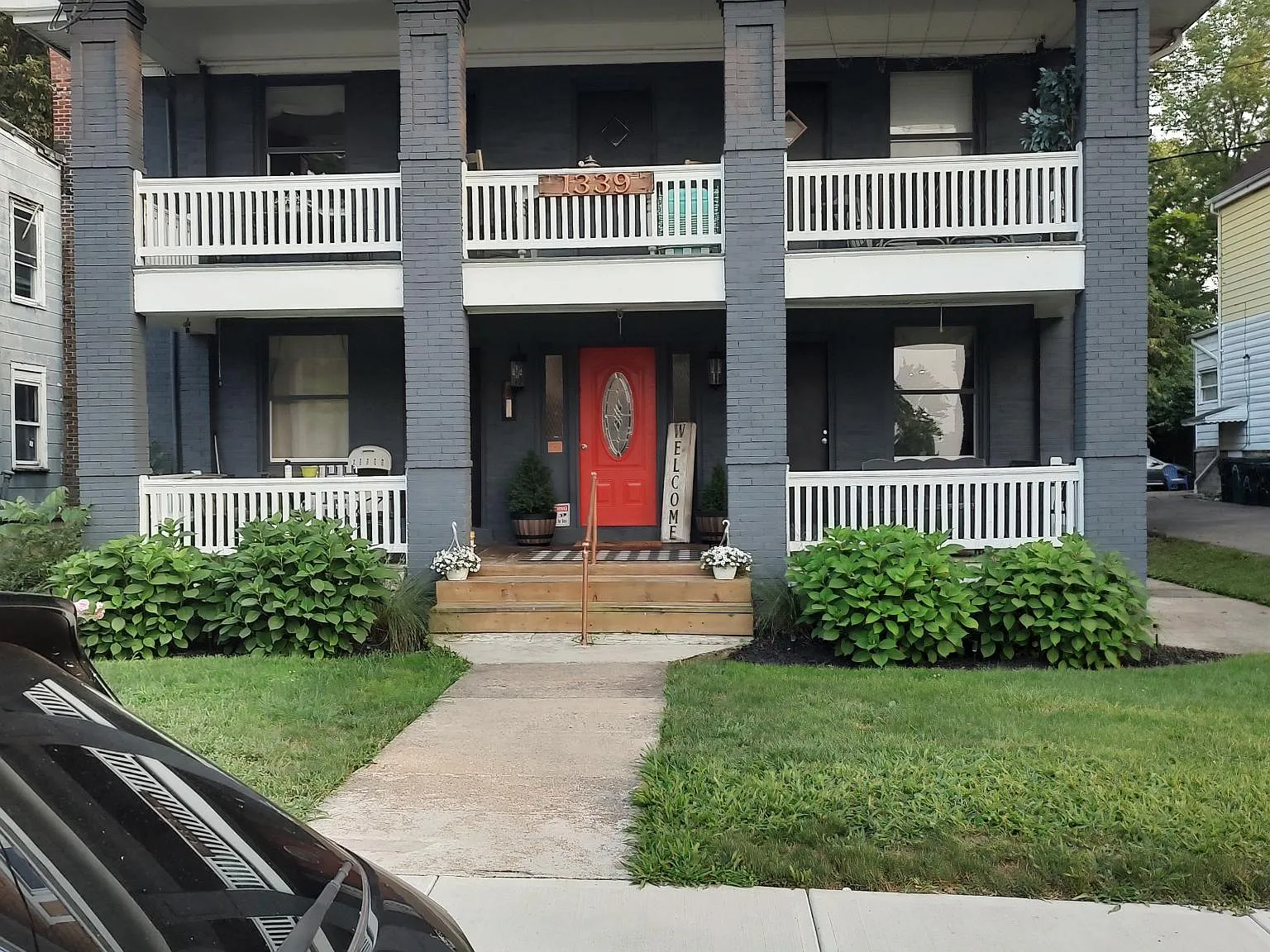 1339 Lincoln Ave — Photo 1