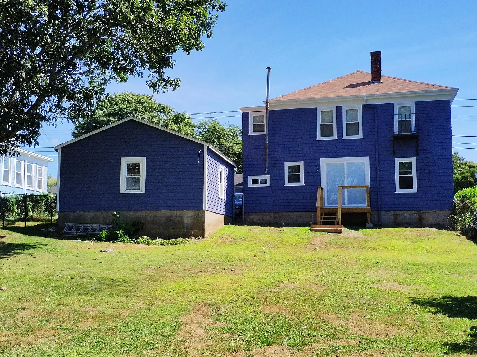2 bed, 650 sqft, $2,100 — Photo 2