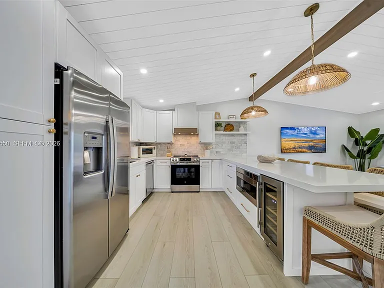 129 Nautilus Dr — Photo 26