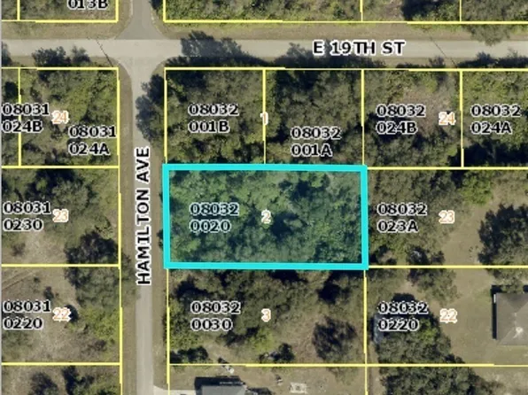 1820 Hamilton Ave, Lehigh Acres, FL 33972