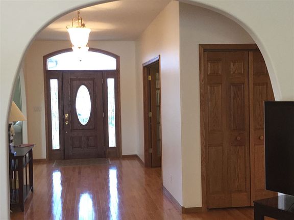 2nd image of 1115 Tanner Ct