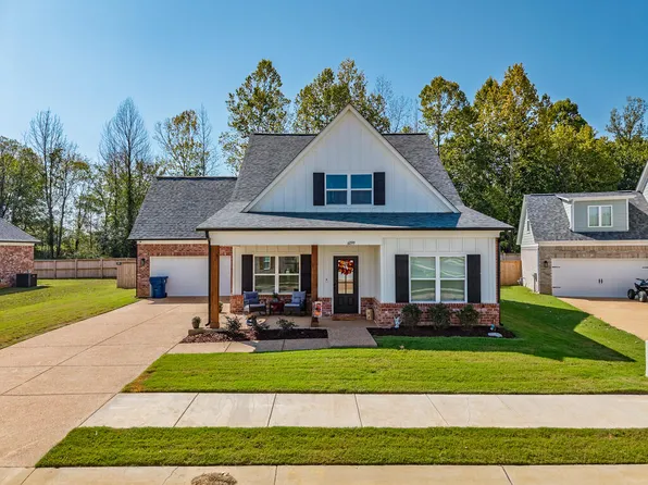 6099 Hickory Point Dr, Walls, MS 38680