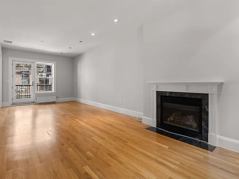 57 Gray St #1 — Photo 1