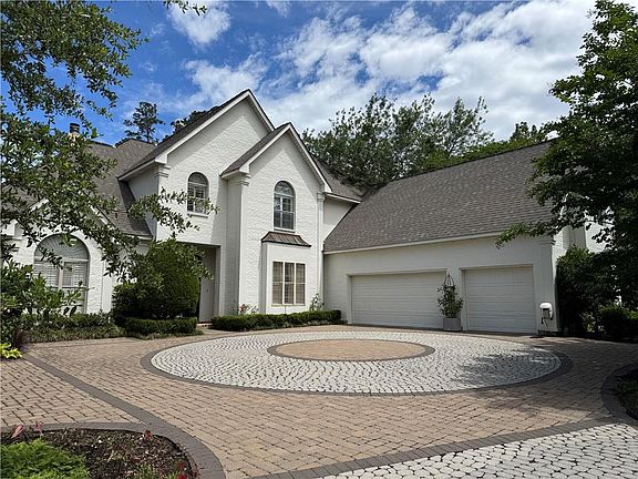 3rd image of 5 Heron Ln