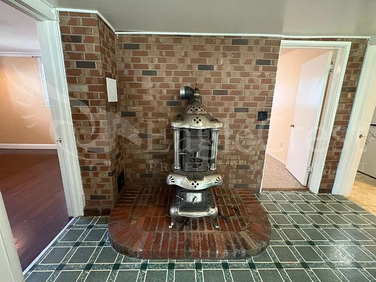 603 E Cherry St — Photo 17