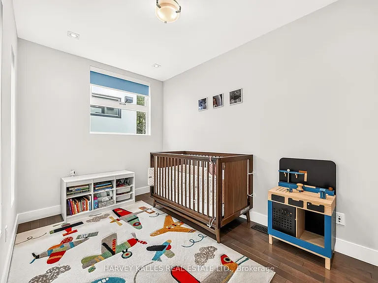 235 Cedarvale Ave — Photo 23