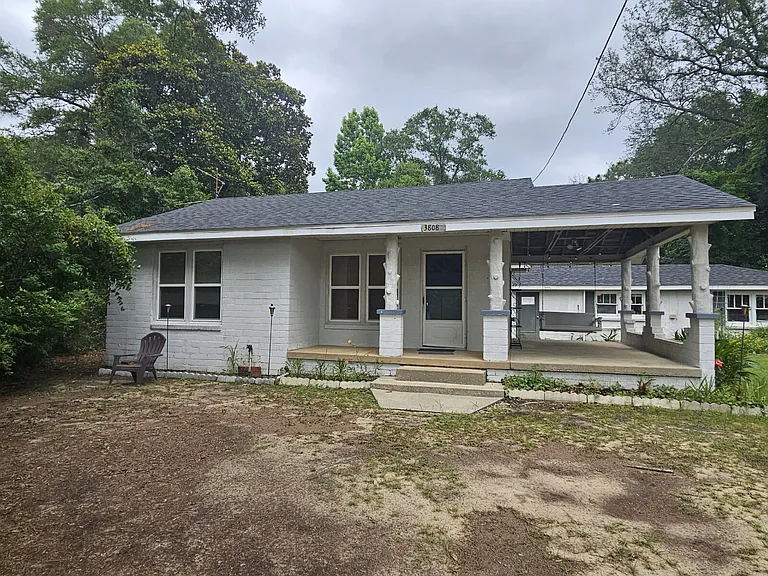 3808 N 10th Ave — Photo 1