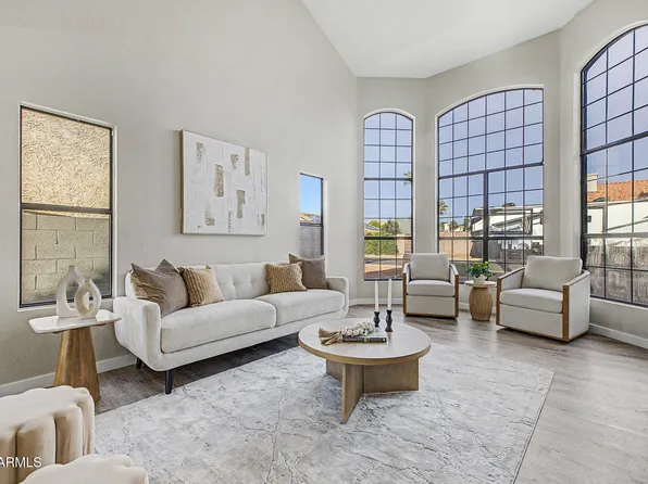 902 N SAINT ELENA Street, Gilbert, AZ 85234