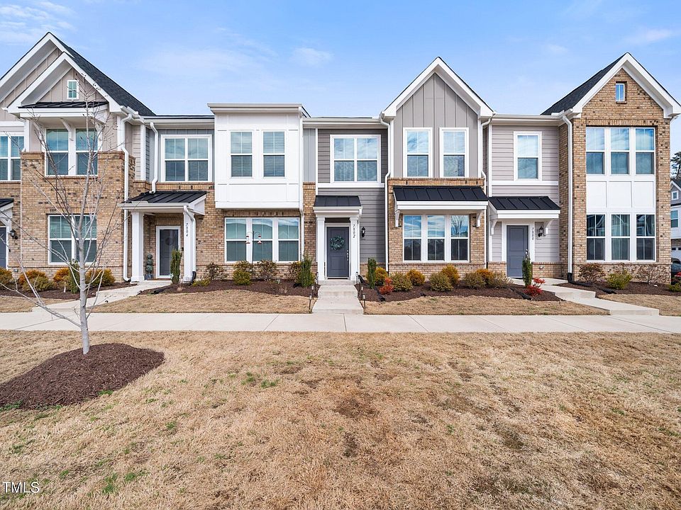 1st image of 7802 Flatrock Park Dr #131
