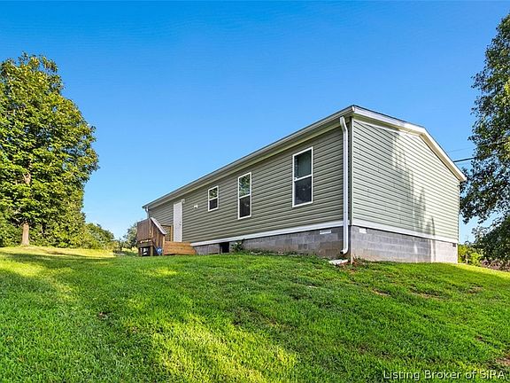 3rd image of 904 Ferguson Lane
