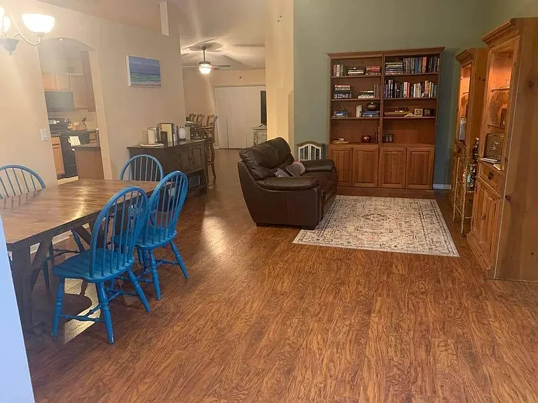 Dining and reading area