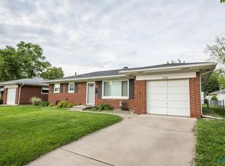 1218 Kirk St, Maumee, OH 43537