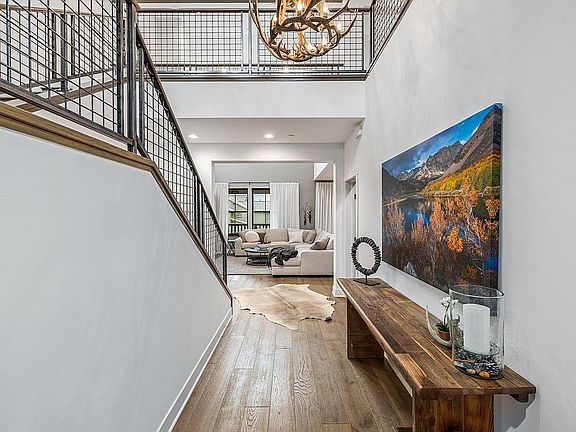 Entry Foyer