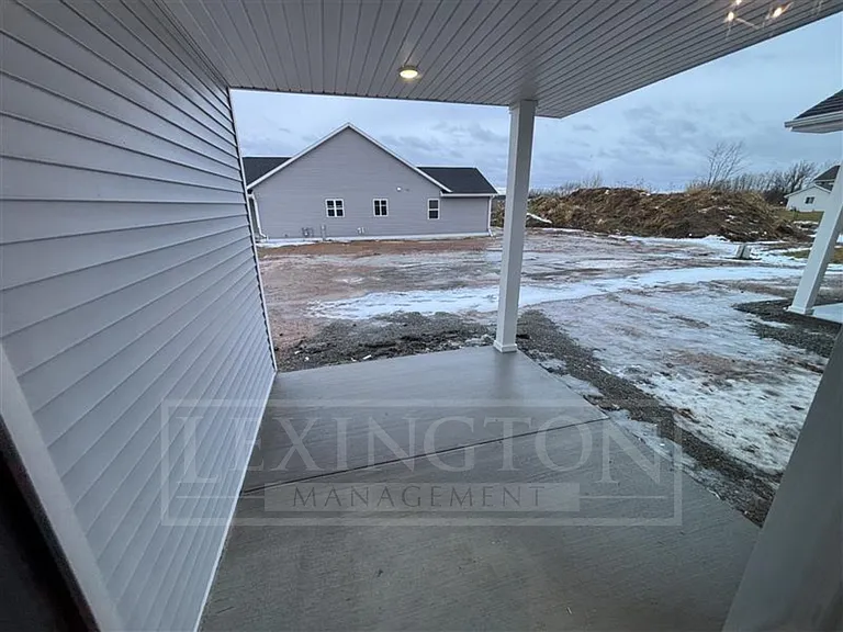 1129 Northwood Dr — Photo 19