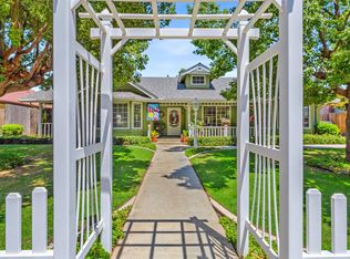 1034 E Rose Ct, Visalia, CA 93292