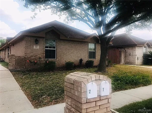 1105 S Palm Dr APT 4, Pharr, TX 78577
