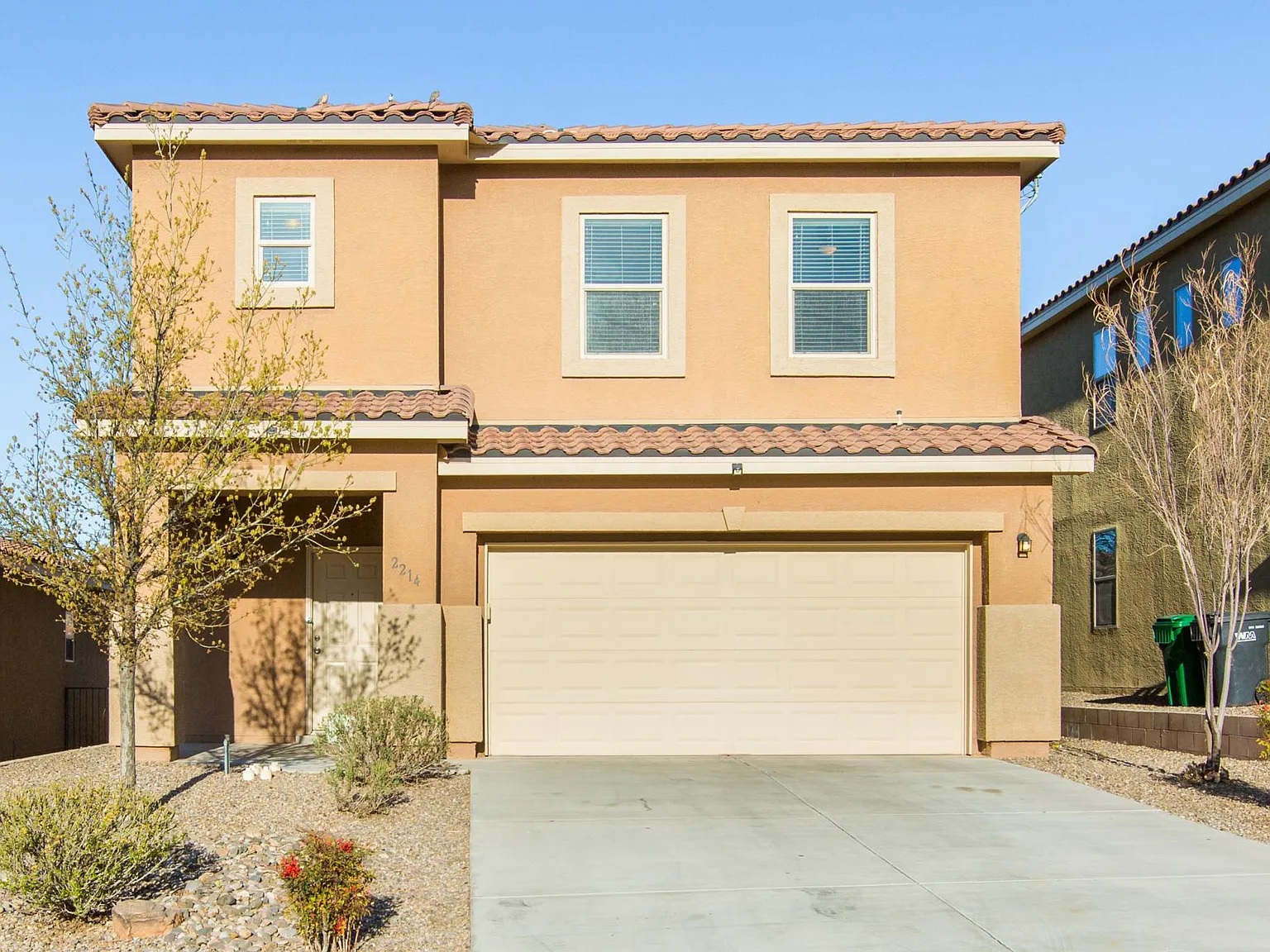 2214 Vista De Colinas Dr SE — Photo 1