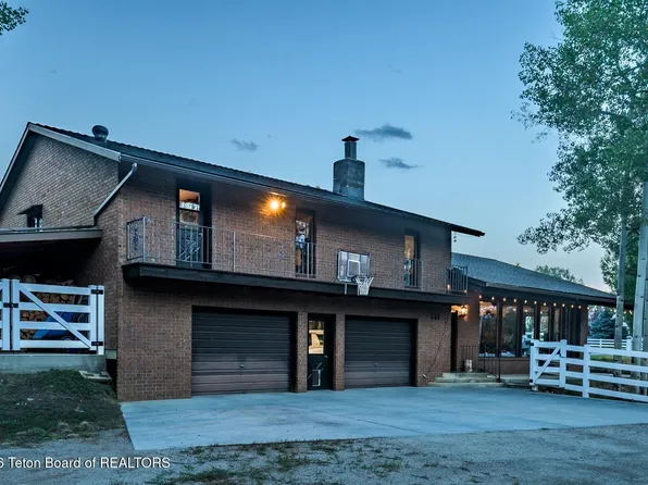 559 Moose St, Pinedale, WY 82941