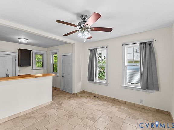 4th image of 1310 Baylors Ln