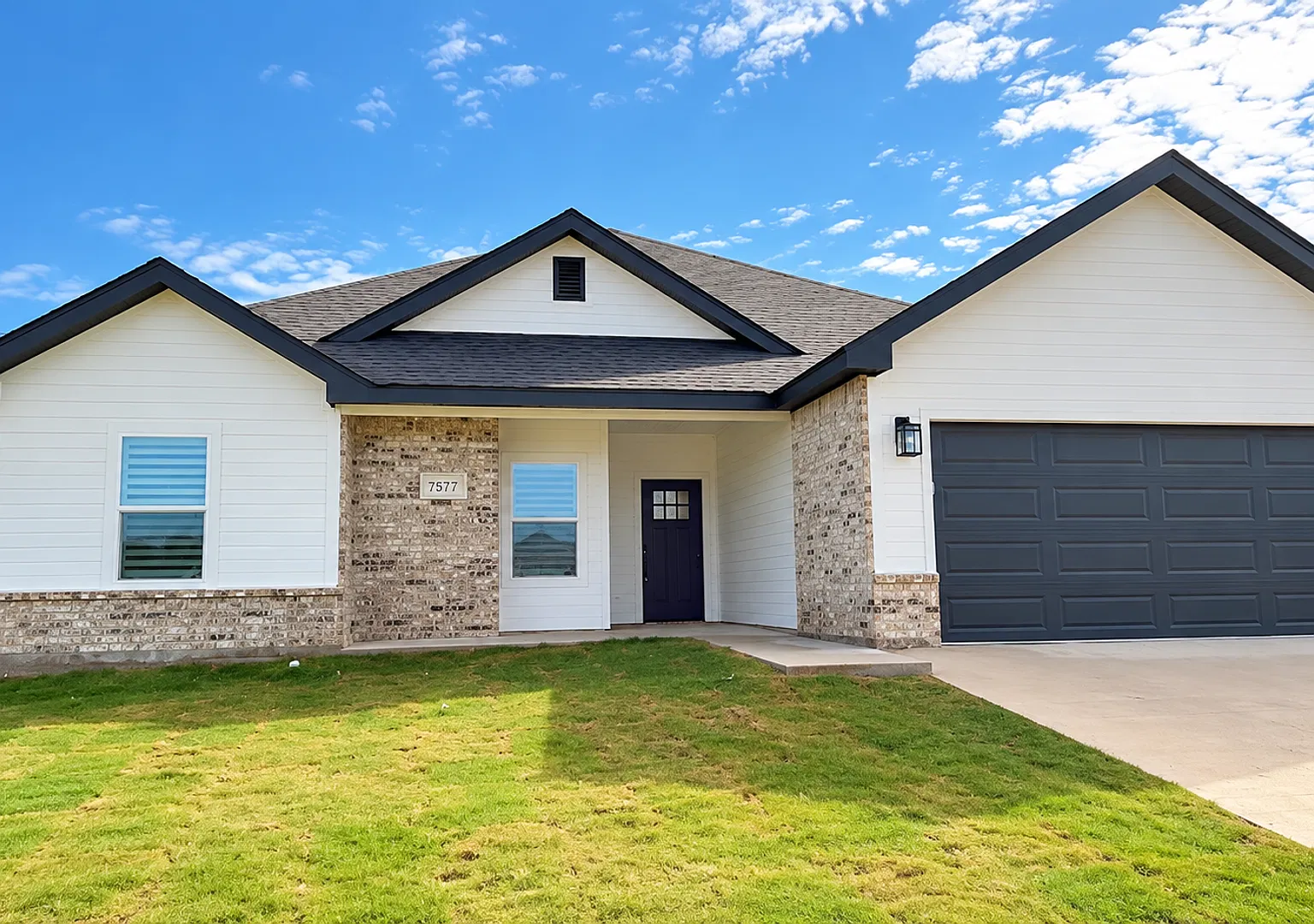 New Construction! 4 Bedroom, 2 Bath, 2 Car Garage; 6 Month Lease Available! — Photo 2