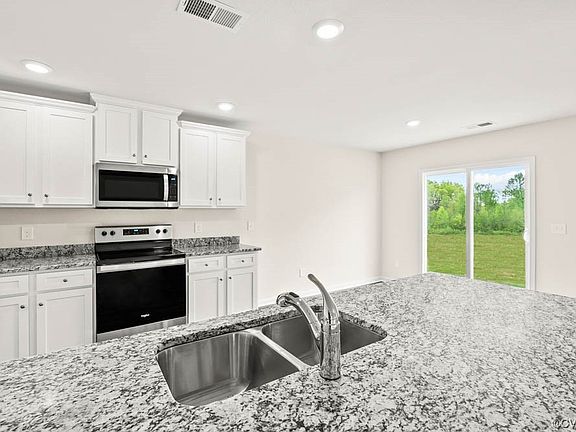 3rd image of 7927 Honeybee Ct