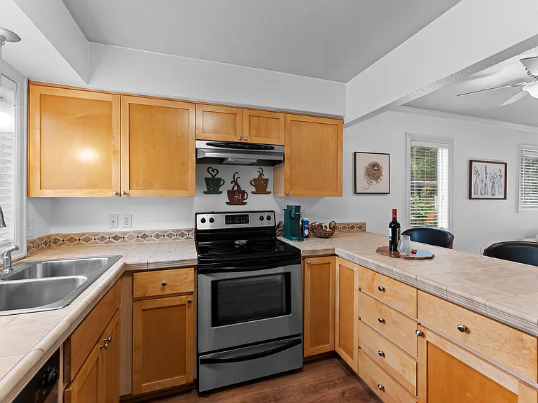 1938 NW 143rd Ave #81-1 — Photo 9