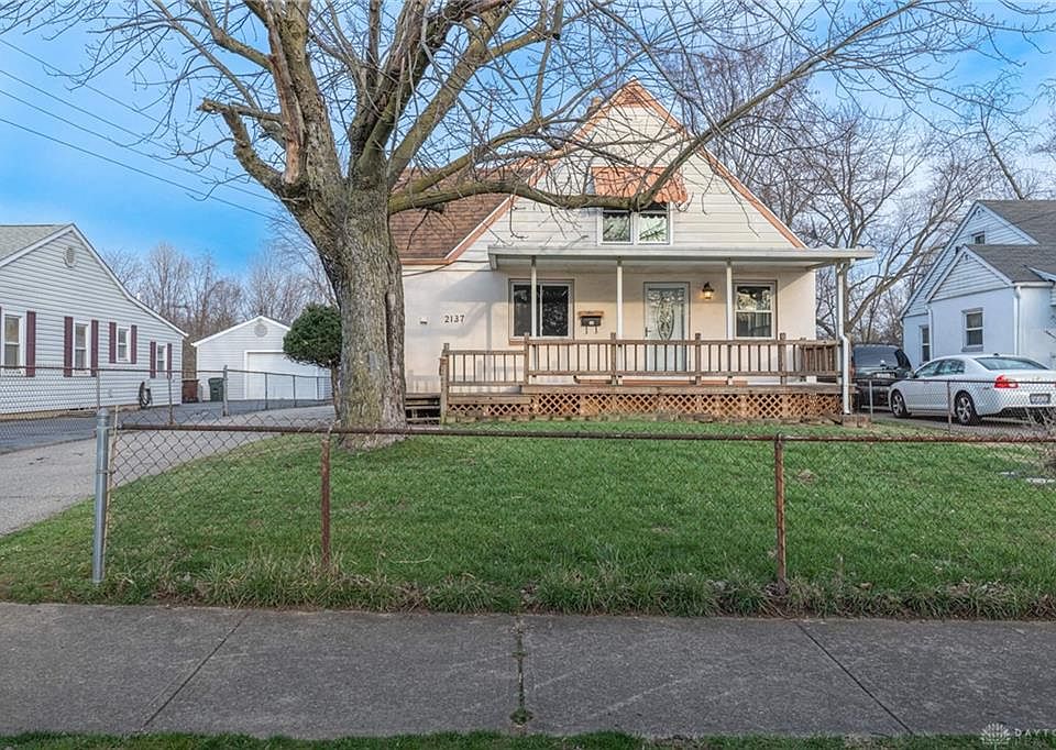 1st image of 2137 Lamberton St