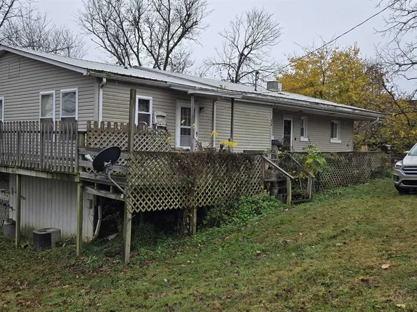 219 W Thornton St, Paoli, IN 47454