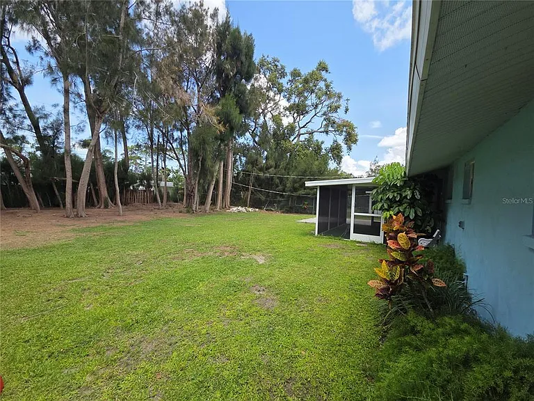 4136 S Lockwood Ridge Rd — Photo 26