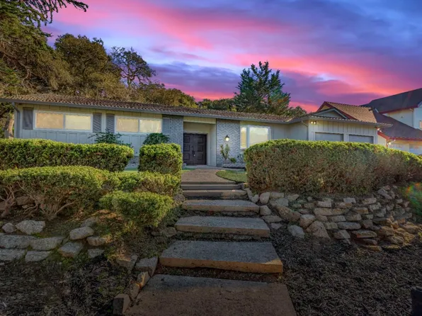 9445 Valley Oak Way, Salinas, CA 93907
