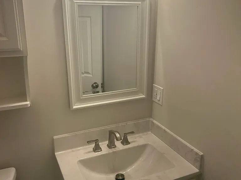 501 Georgetowne Ct — Photo 10